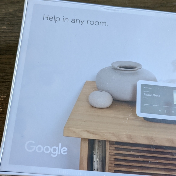 Google Nest Hub - New in Package - Picture 3 of 3